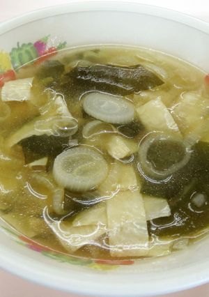 湯葉のみそ汁　★宇都宮学校給食-レシピのメイン写真