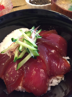 やっぱり美味しい!まぐろの漬け山かけ丼-レシピのメイン写真