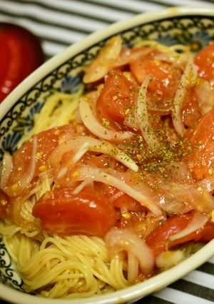 仕込んで放置のトマトの冷製パスタ-レシピのメイン写真