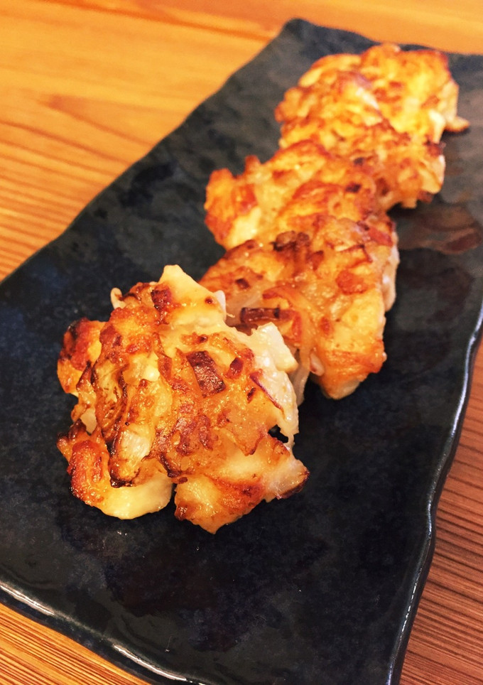 鶏胸肉と玉ねぎの唐揚げ風味の落とし焼き♪-レシピのメイン写真