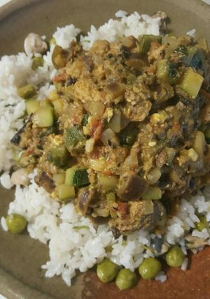 サバの水煮缶で、夏野菜のドライカレー-レシピのメイン写真