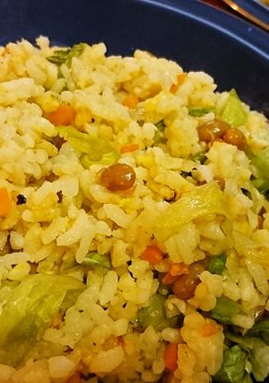【納豆とレタスのガーリックチャーハン】-レシピのメイン写真