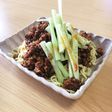 基本のジャージャー麺
