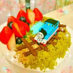 รูปของ 森と湖のトーマスケーキ