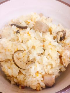 簡単!鶏肉で炊き込みごはん!-レシピのメイン写真