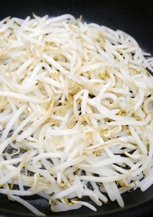 簡単!しんなりもやしのシャキシャ炒め-レシピのメイン写真