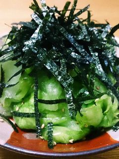 もりもり食べられる♪レタスとにらの浅漬け-レシピのメイン写真