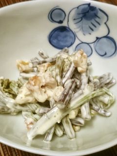 ワラビと胡桃の和え物-レシピのメイン写真