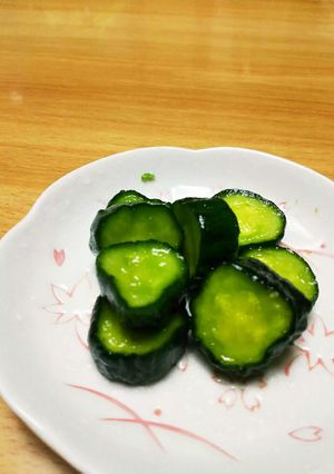 １晩で漬かるきゅうりの辛子漬け-レシピのメイン写真