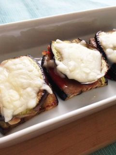 【幼児食】なすと豚肉のトマトチーズ焼き-レシピのメイン写真