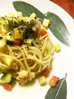 簡単!ズッキーニとツナの冷製パスタ-レシピのメイン写真