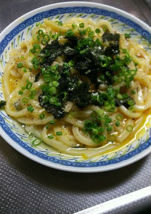 簡単！冷凍うどんでチーズ釜玉-レシピのメイン写真
