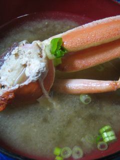 お熱いうちに♨~ カニのみそ汁-レシピのメイン写真