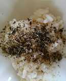 いりことナッツと海苔のふりかけ