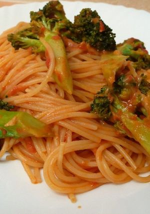 ●ブロッコリーとトマトソースのパスタ●-レシピのメイン写真