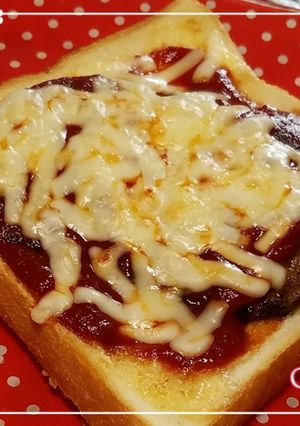 ハンバーグトースト-レシピのメイン写真
