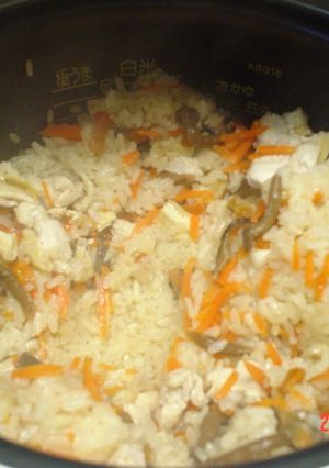【めちゃ簡単】美味しい炊き込みご飯-レシピのメイン写真