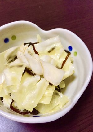 簡単もう一品！塩こんキャベツ-レシピのメイン写真