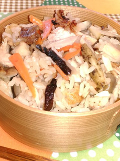 ☆ロティサリーチキンで炊き込みご飯☆-レシピのメイン写真
