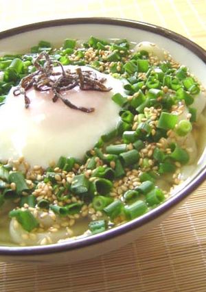ごまねぎ玉うどん（温）-レシピのメイン写真
