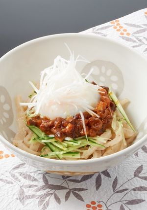 【米粉】米粉のジャージャーうどん-レシピのメイン写真