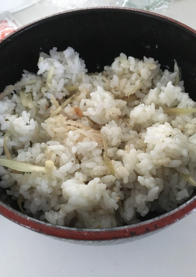 暑い夏にさっぱり！簡単☆みょうがご飯-レシピのメイン写真
