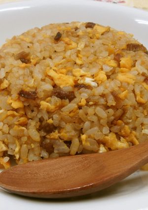 魚醤漬けパクチーの根っこチャーハン-レシピのメイン写真