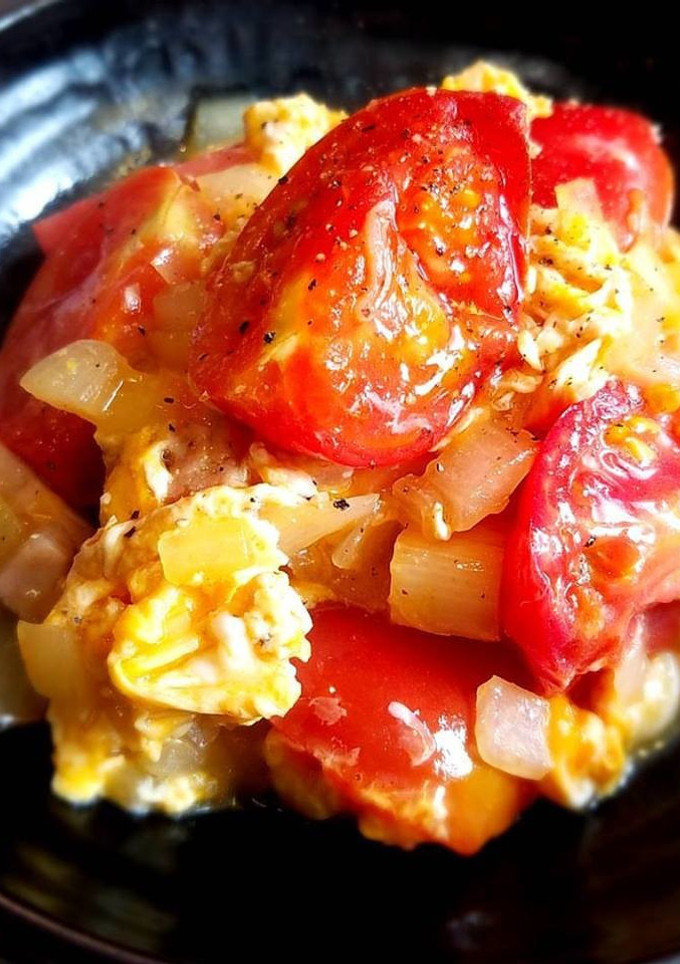 ふわとろ卵とトマトの炒め物ニンニク風味-レシピのメイン写真