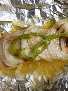 簡単!フライパンで鮭のホイル焼き-レシピのメイン写真