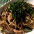 ズッキーニと豚の生姜焼き風スパゲティ