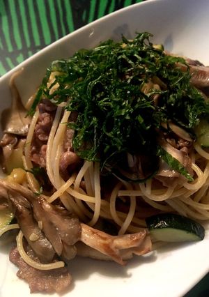 ズッキーニと豚の生姜焼き風スパゲティ-レシピのメイン写真