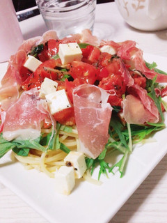 トマトと生ハムの冷製パスタ-レシピのメイン写真