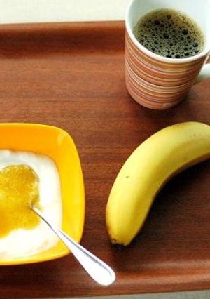 朝食に皮をむかないフルーツ-レシピのメイン写真