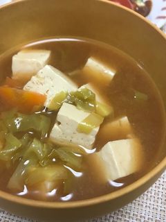 豆腐とキャベツのおみそ汁-レシピのメイン写真