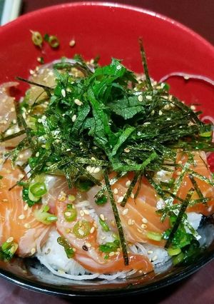サーモン丼　漬け丼-レシピのメイン写真