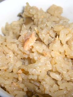 秋香る♪鮭と舞茸の炊き込みご飯♪-レシピのメイン写真