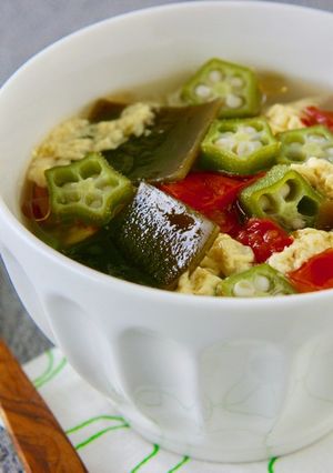 夏野菜と塩こぶ茶の卵スープ-レシピのメイン写真