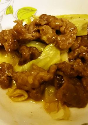 簡単！牛肉とキャベツのオイスター炒め-レシピのメイン写真