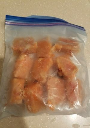 離乳食 トマトとツナの冷凍キューブ-レシピのメイン写真