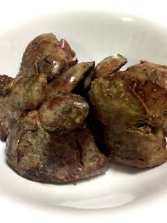 若鶏の焼きレバー(焼塩・胡麻油の味付け)-レシピのメイン写真