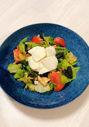 グリーンリーフとトマトの腸活サラダ-レシピのメイン写真