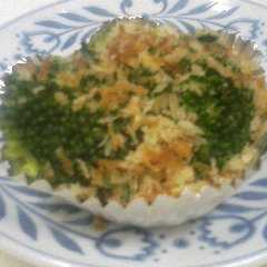 รูปของ お弁当の野菜に★バター醤油ふりかけ
