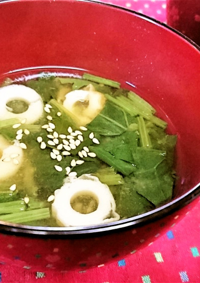 素朴で美味【ちくわとほうれん草の味噌汁】-レシピのメイン写真