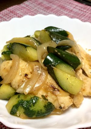 鶏肉ときゅうりのシークワーサー炒め-レシピのメイン写真