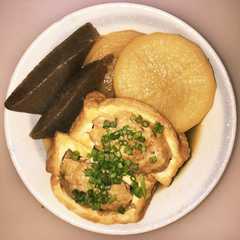 รูปของ ほっこりする♪大根と厚揚げの肉詰め煮♪