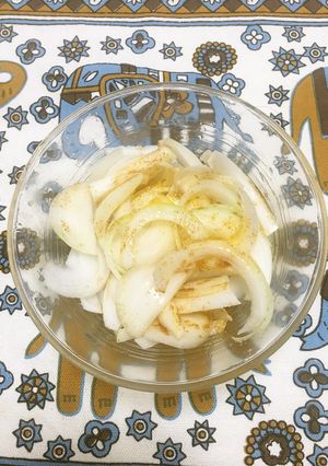 スライスタマネギの辛味オイル和え-レシピのメイン写真
