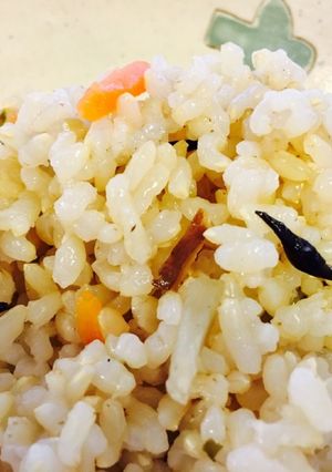 普通に炊くだけ☆栄養UPの炊き込みご飯♪-レシピのメイン写真