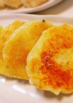 家族に大人気☆チーズ入りじゃが芋もち☆-レシピのメイン写真