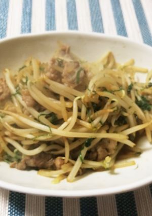 豚肉ともやしのシソポン炒め-レシピのメイン写真