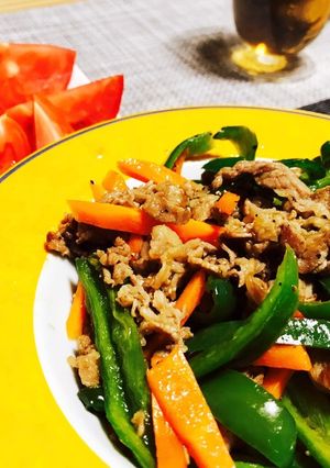 牛肉とピーマン、にんじんのオイスター炒め-レシピのメイン写真